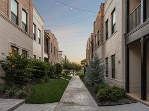 305  Sunset Lane  101, Fort Worth Texas 76114