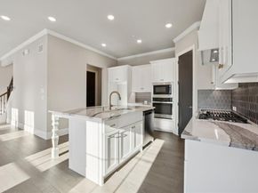 305  Sunset Lane  101, Fort Worth Texas 76114