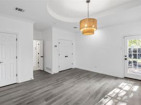 7319  Briarnoll  , Dallas Texas 75252