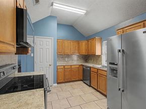 645  Cross Ridge Circle N, Fort Worth Texas 76120