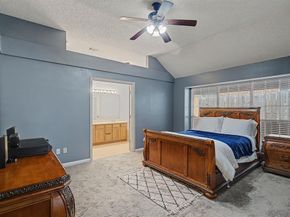 645  Cross Ridge Circle N, Fort Worth Texas 76120