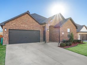 712  Hackamore Street , White Settlement Texas 76108