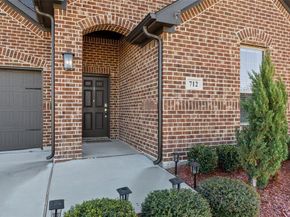 712  Hackamore Street , White Settlement Texas 76108