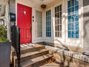 9835  Estate Lane , Dallas Texas 75238