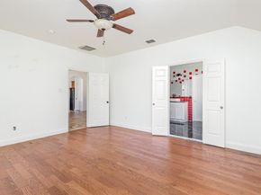 601  Valencia Drive , Arlington Texas 76002