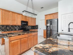 601  Valencia Drive , Arlington Texas 76002