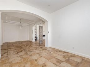 601  Valencia Drive , Arlington Texas 76002