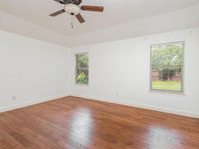 601  Valencia Drive , Arlington Texas 76002