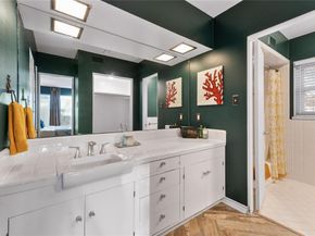 1510  R Avenue , Plano Texas 75074