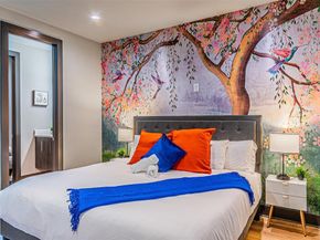 2310  Wycliff Avenue , Dallas Texas 75219