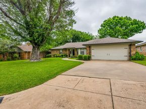 7312  Hialeah Circle W, North Richland Hills Texas 76182
