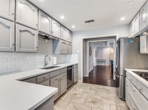 7312  Hialeah Circle W, North Richland Hills Texas 76182