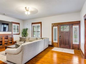 1810  5th Avenue , Fort Worth Texas 76110