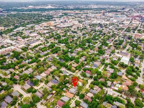 1810  5th Avenue , Fort Worth Texas 76110
