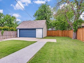 1810  5th Avenue , Fort Worth Texas 76110