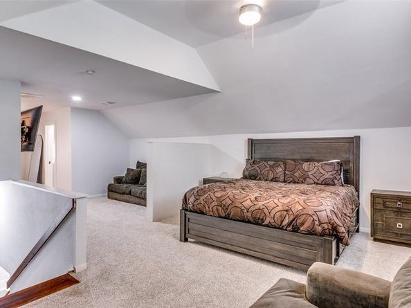 1810  5th Avenue , Fort Worth Texas 76110