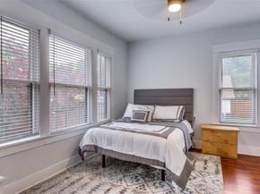 1810  5th Avenue , Fort Worth Texas 76110