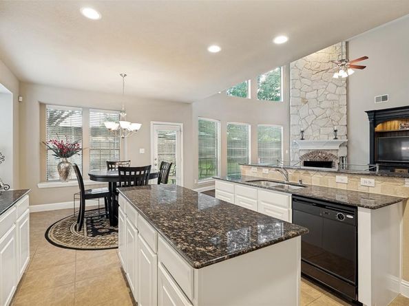 7804  Keith Lane , Sachse Texas 75048