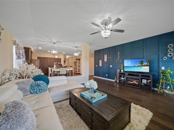 1272  Sumner Street , Aubrey Texas 76227
