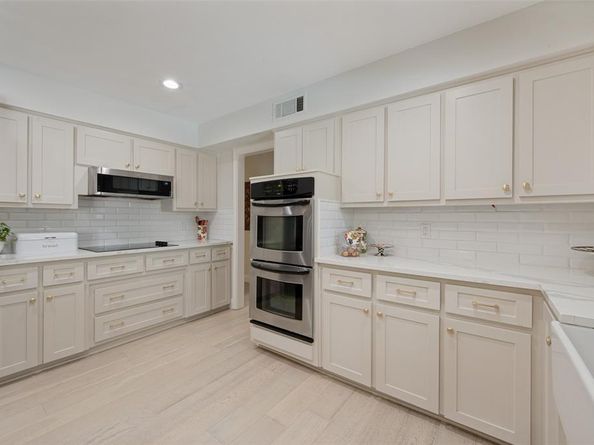 3767  Jubilee Trail , Dallas Texas 75229