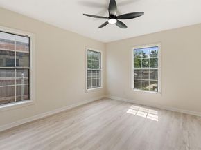 4121  Alamo Avenue , Fort Worth Texas 76107