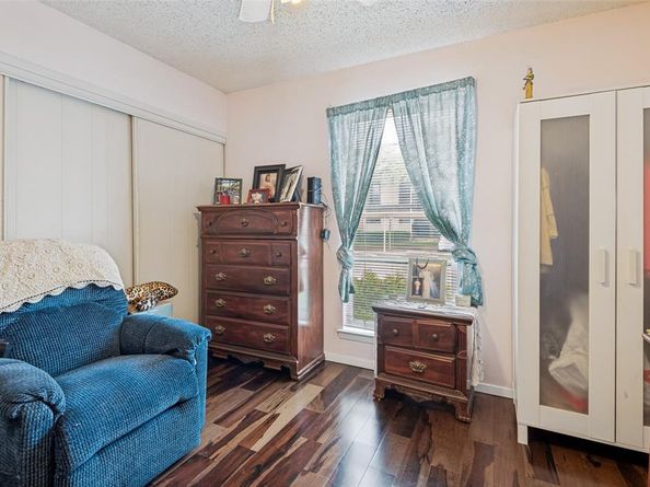 5981  Arapaho Road  309, Dallas Texas 75248