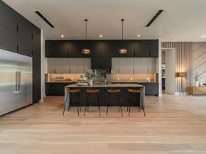 11232  Hillcrest Road , Dallas Texas 75230
