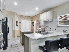 1637  Arbor Ridge Drive , Fort Worth Texas 76112