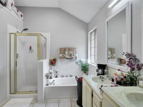 1637  Arbor Ridge Drive , Fort Worth Texas 76112