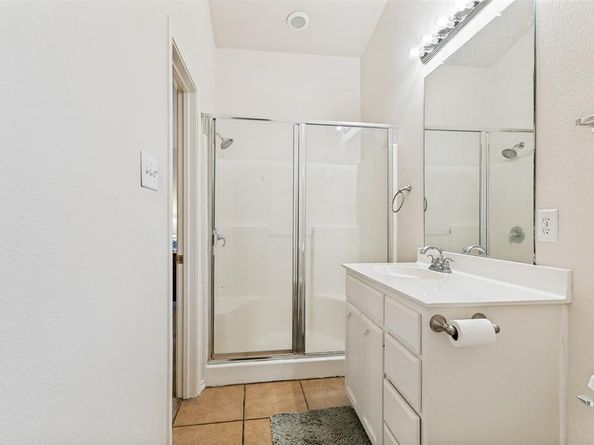6432  Geneva Lane , Fort Worth Texas 76131