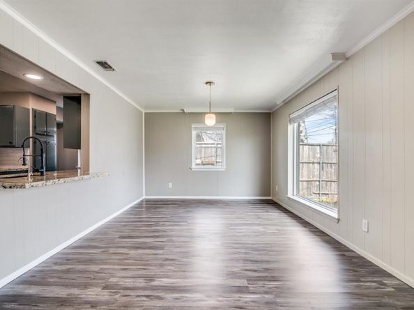2418  Patricia Lane , Garland Texas 75041