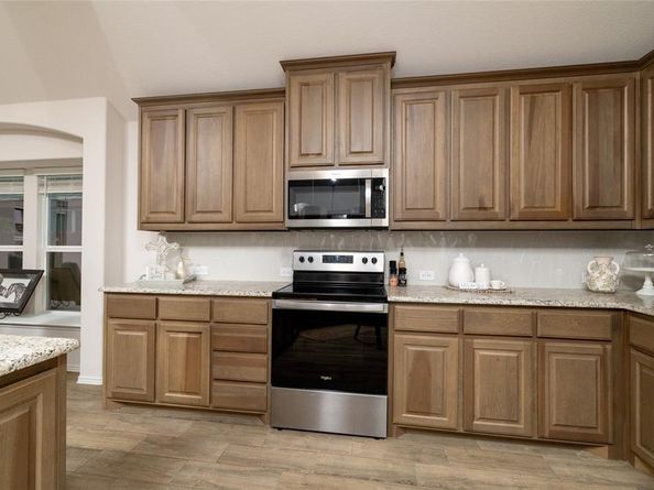 9824  Mescalbean Boulevard , Fort Worth Texas 76036