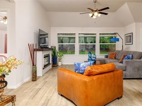 9824  Mescalbean Boulevard , Fort Worth Texas 76036