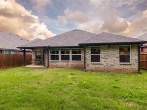 9824  Mescalbean Boulevard , Fort Worth Texas 76036
