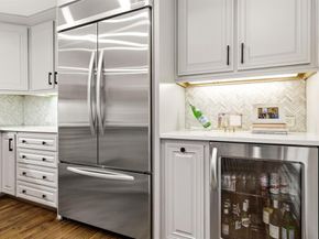 5023 W Purdue Street , Dallas Texas 75209