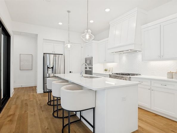 7412  Collin Mckinney Parkway , McKinney Texas 75070
