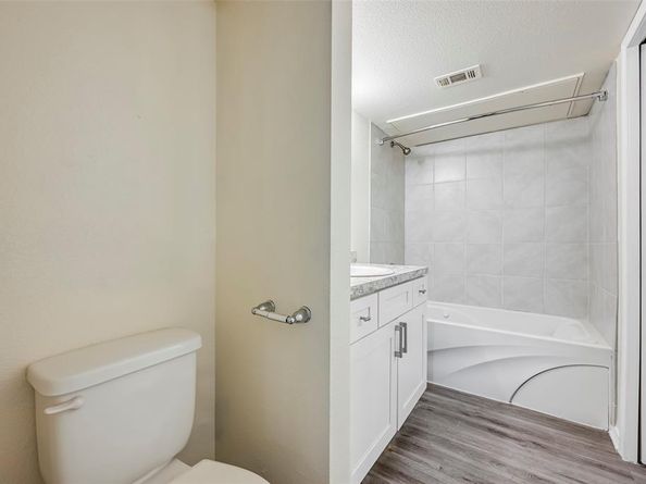 6108  Abrams Road  514, Dallas Texas 75231
