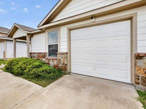 1609  Village Park Trail , Burleson Texas 76028