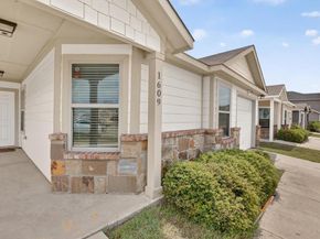 1609  Village Park Trail , Burleson Texas 76028