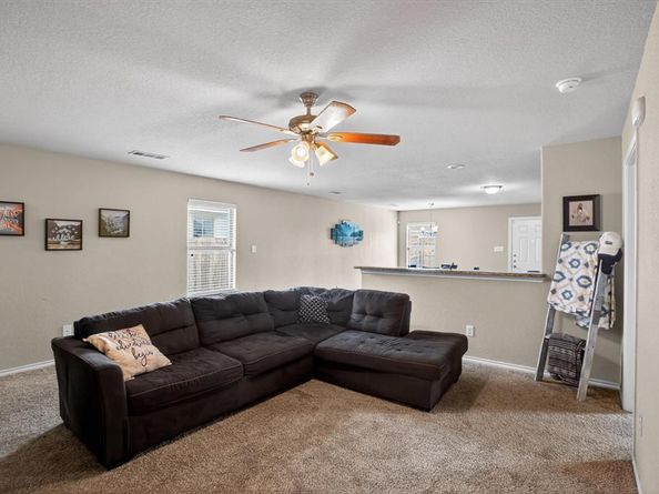 1609  Village Park Trail , Burleson Texas 76028