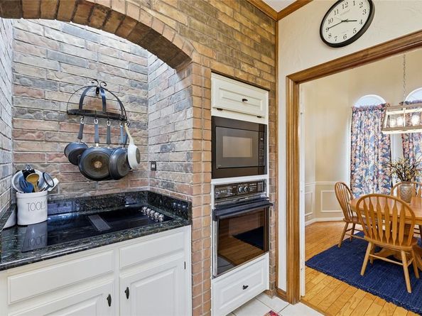 812  Sylvan Creek Drive , Lewisville Texas 75067