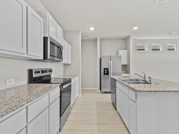3053  Pecan Farm Lane , Fort Worth Texas 76140