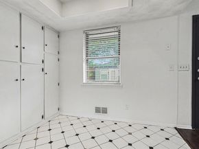 10525  Yorkford Drive , Dallas Texas 75238