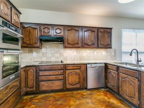 1649  Bennington Drive , Carrollton Texas 75007