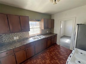 4607  Spring Garden Street , Dallas Texas 75215