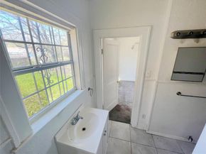 4607  Spring Garden Street , Dallas Texas 75215