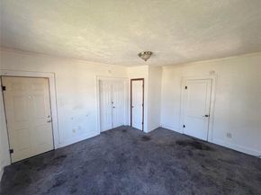 4607  Spring Garden Street , Dallas Texas 75215
