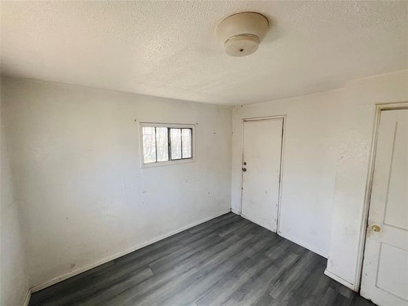 4607  Spring Garden Street , Dallas Texas 75215
