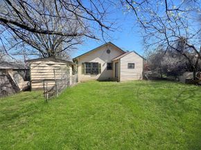 4607  Spring Garden Street , Dallas Texas 75215