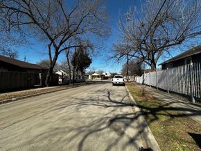5118  Ash Lane , Dallas Texas 75223
